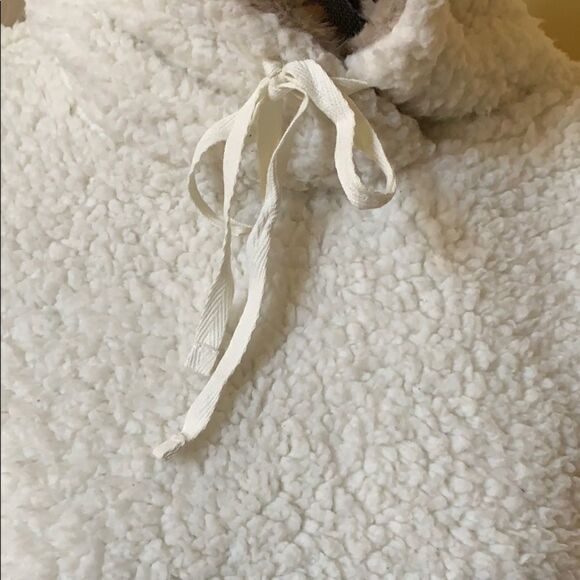 Faux Shearling Pullover Hoodie - Picture 3 of 8